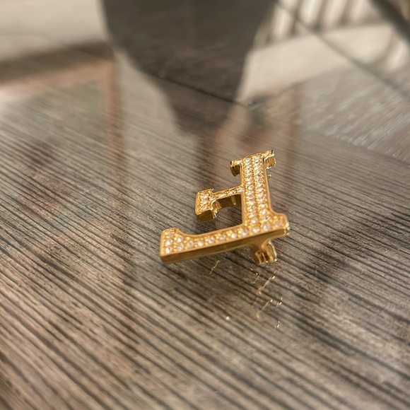 Anne Klein Gold-tone Rhinestone “F” Inital Pin - Picture 5 of 15